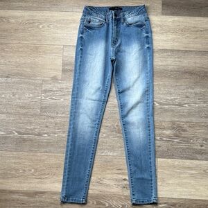 KanCan Denim Blue Skinny Jeans NWOT